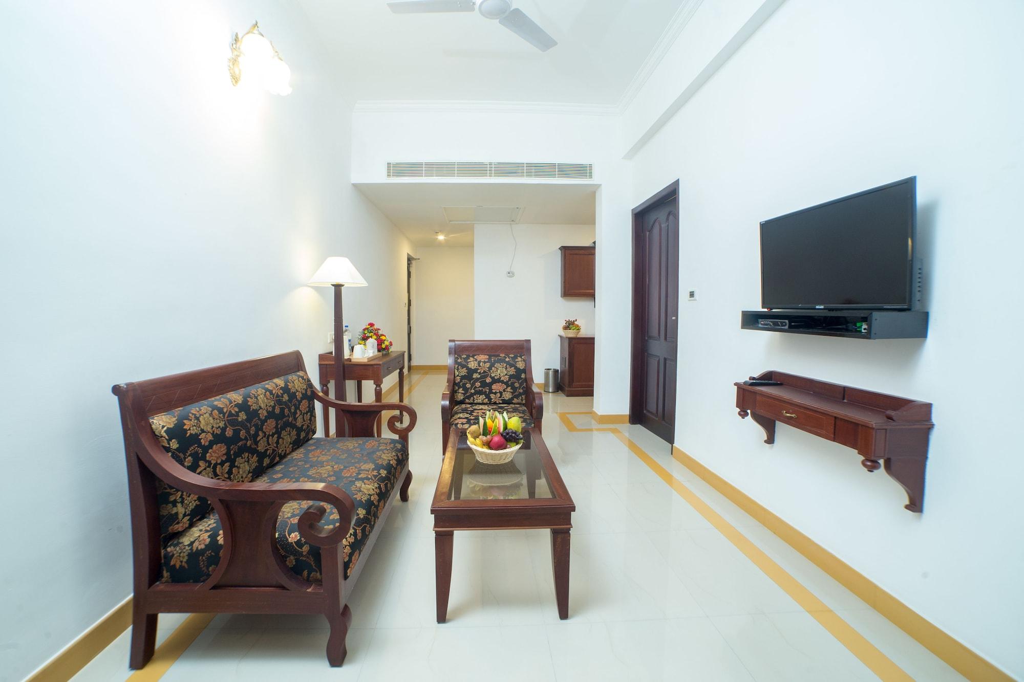 Rustic Leisures Llp Hotel Kochi Exterior photo
